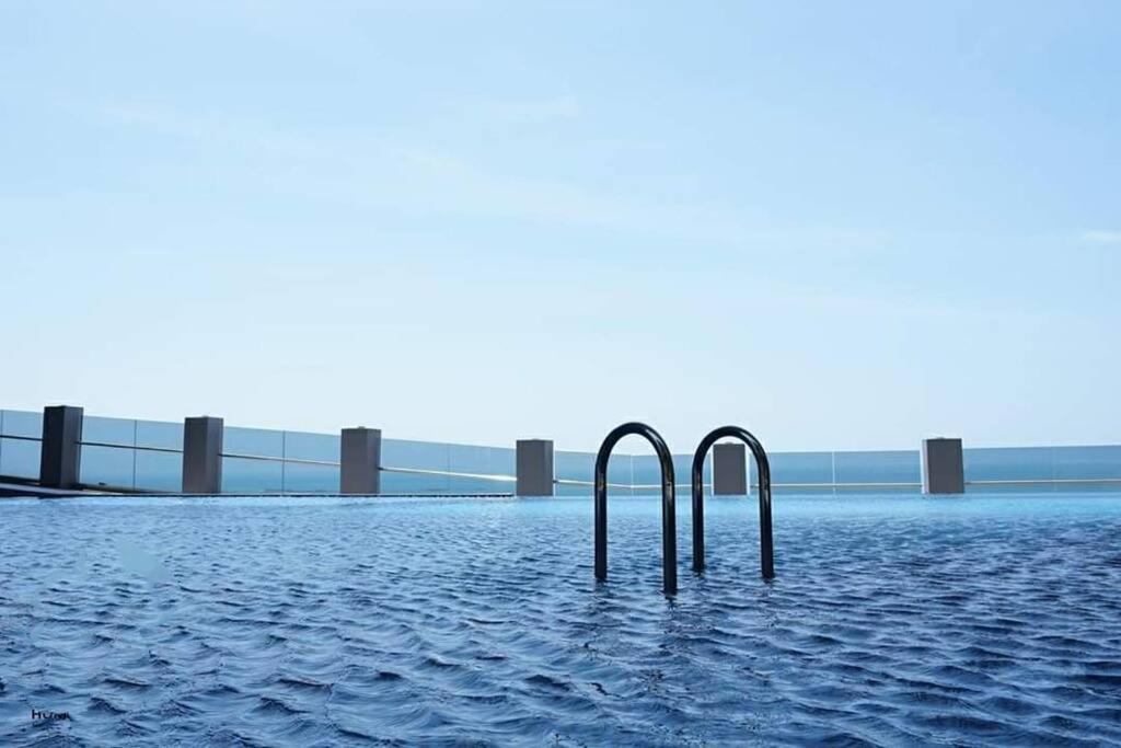 Seaview#Warmth#Netflix#Privatebathtub#Seasideluxurycondo#Imperioresidence Malacca Kültér fotó