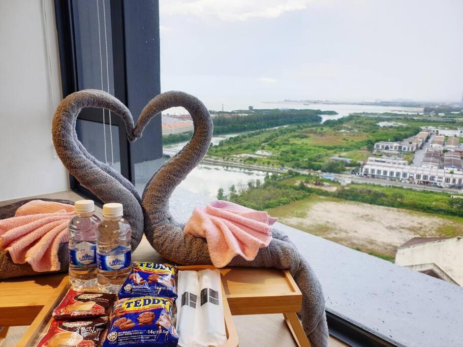 Seaview#Warmth#Netflix#Privatebathtub#Seasideluxurycondo#Imperioresidence Malacca Kültér fotó